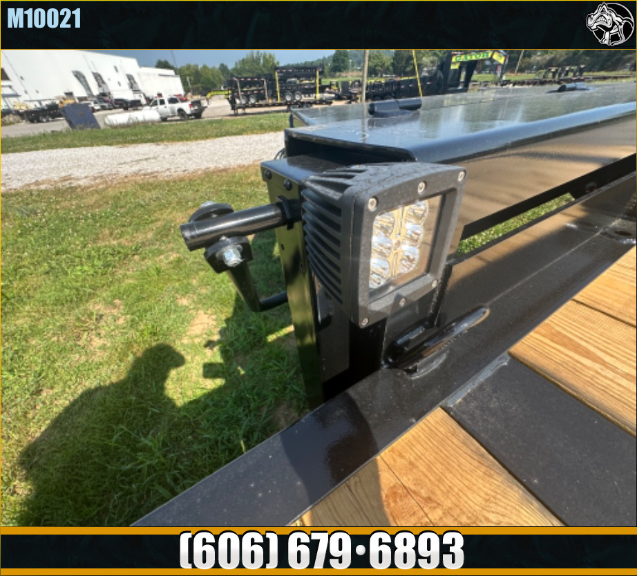 Skid_Steer_Trailer_With_Ramps