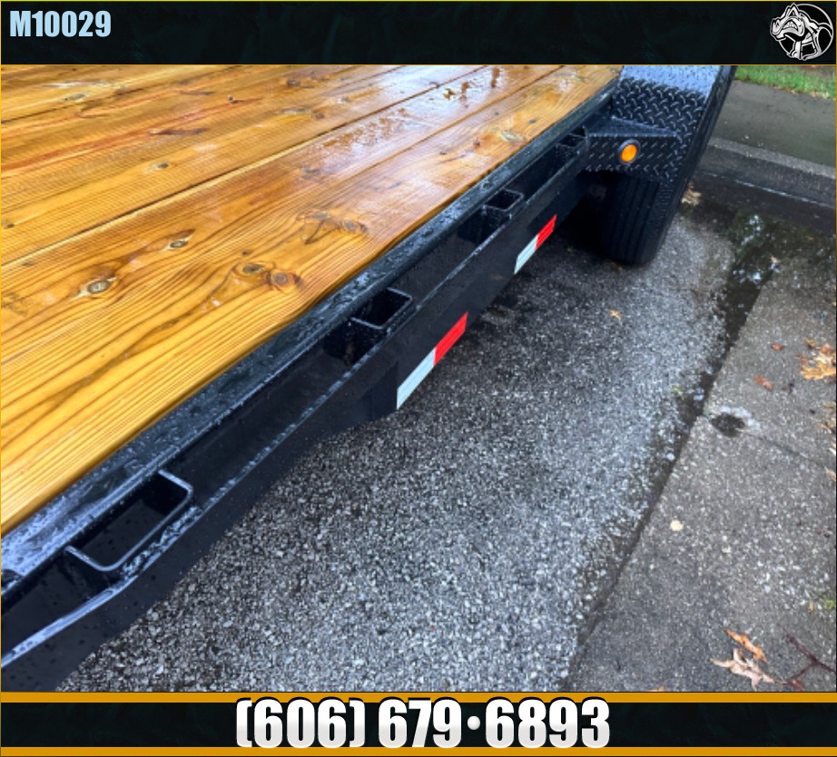 Skid_Steer_Trailer_With_Ramps